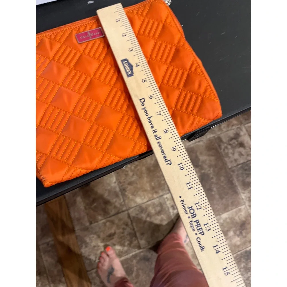 Cole Haan Orange Quilted Nylon Zip Pouch‎ Makeup Bag Travel Clutch Organizer